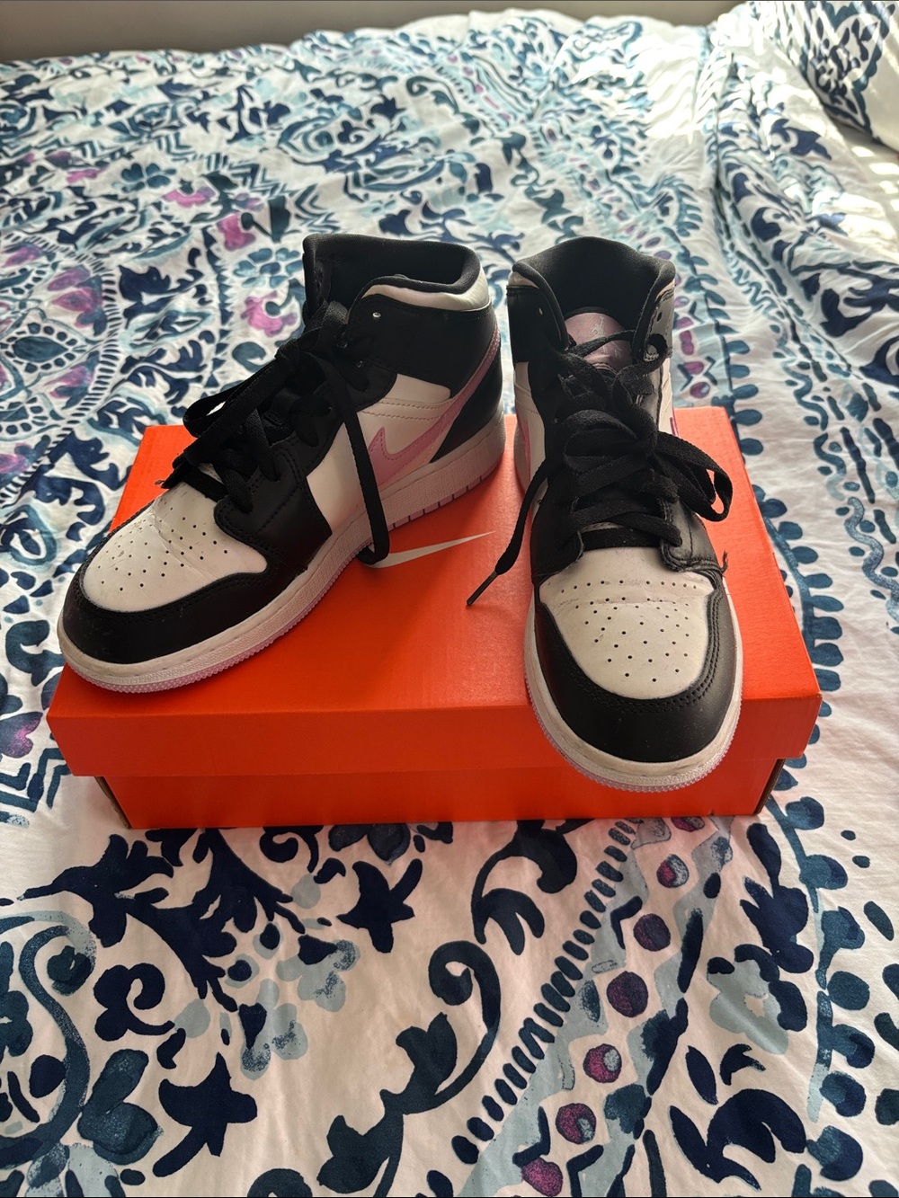 Jordan Kids Black White Sneakers with Pink Swoosh